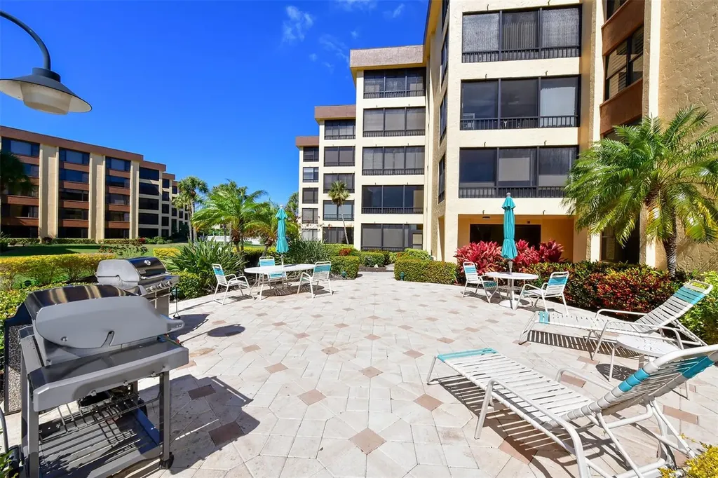 8779 Midnight Pass Road Sarasota FL 34242