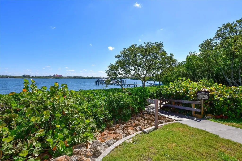 8779 Midnight Pass Road Sarasota FL 34242