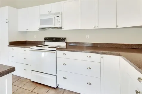 615 N Palmetto Court Deland FL 32720