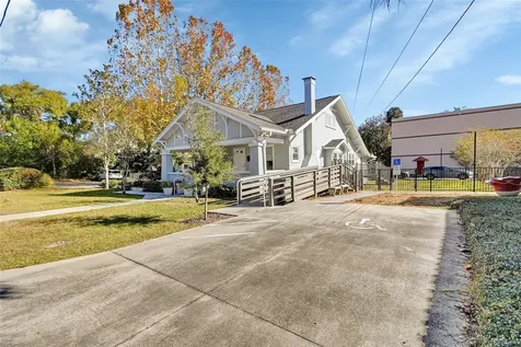615 N Palmetto Court Deland FL 32720