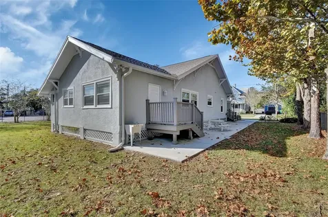615 N Palmetto Court Deland FL 32720