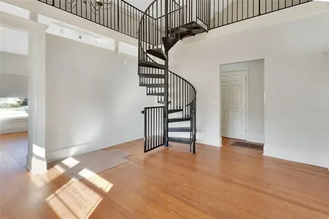 615 N Palmetto Court Deland FL 32720