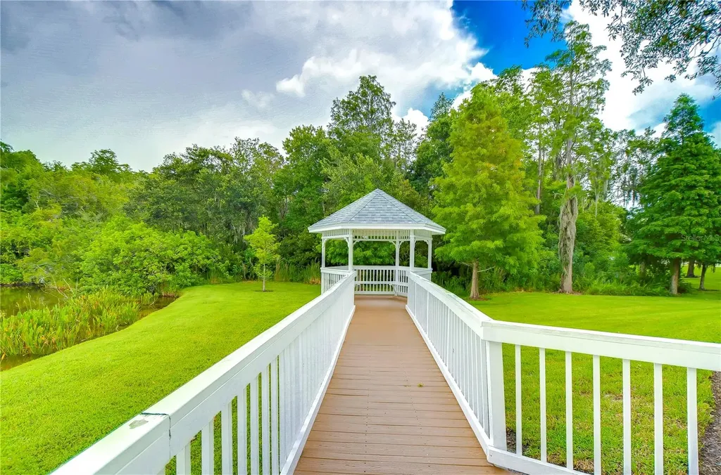 8907 Ashford Gables Tampa FL 33626