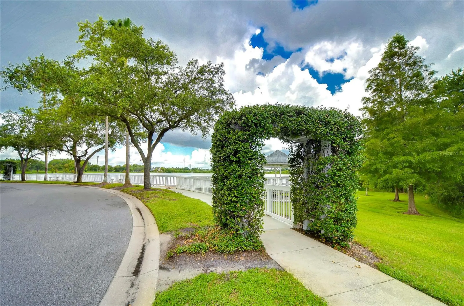 8907 Ashford Gables Tampa FL 33626
