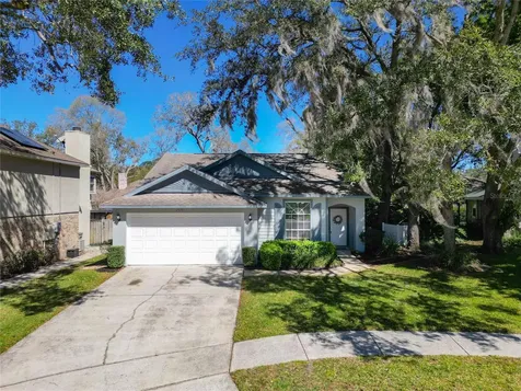 1525 Oakwood Court Apopka FL 32703