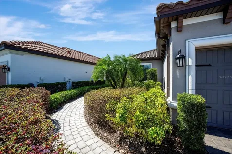 4614 Alexandria Court Palmetto FL 34221