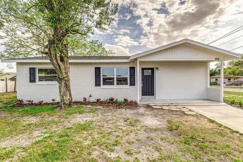 300 Senate Street Auburndale FL 33823