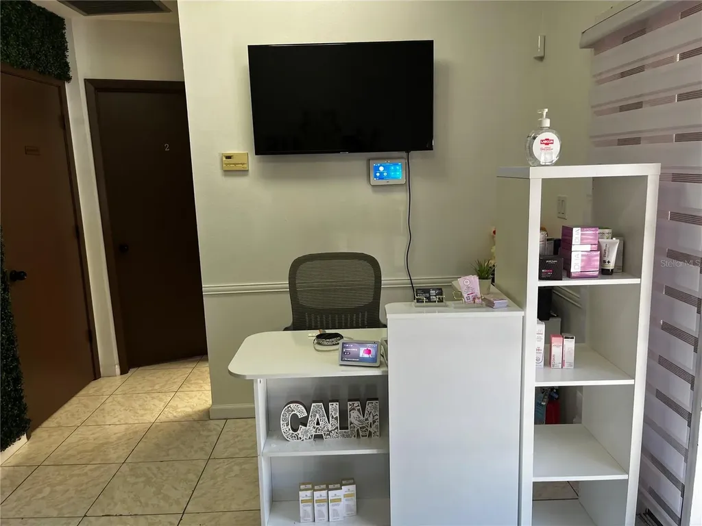 318 N John Young Parkway Kissimmee FL 34741