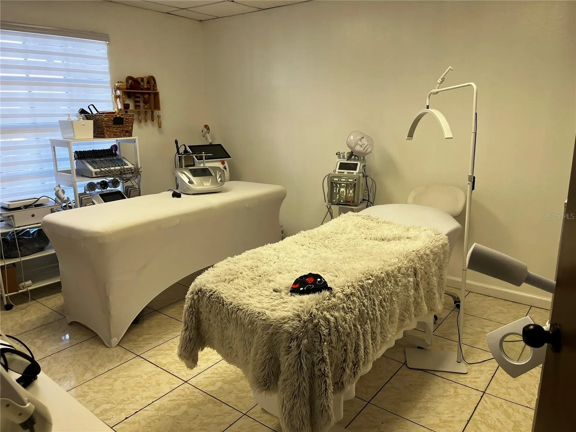 318 N John Young Parkway Kissimmee FL 34741