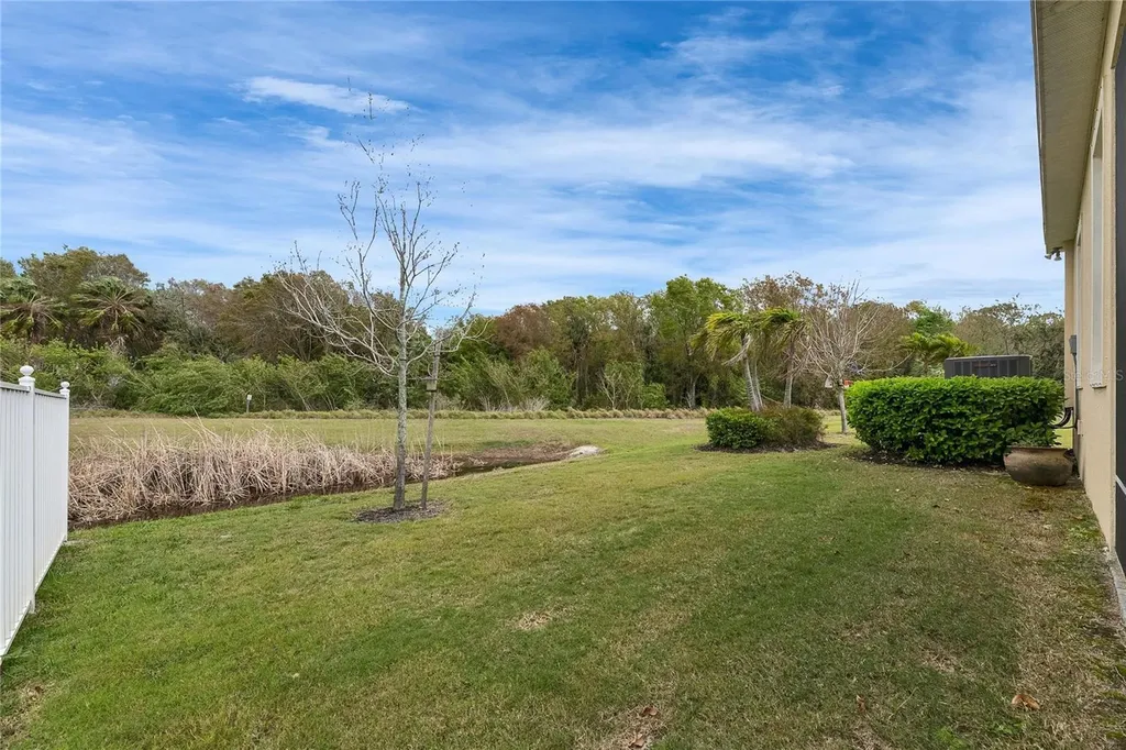 407 Sandsend Court Apollo Beach FL 33572