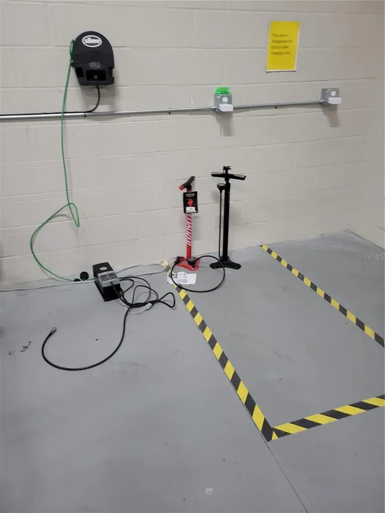 1771 Ringling Boulevard Sarasota FL 34236