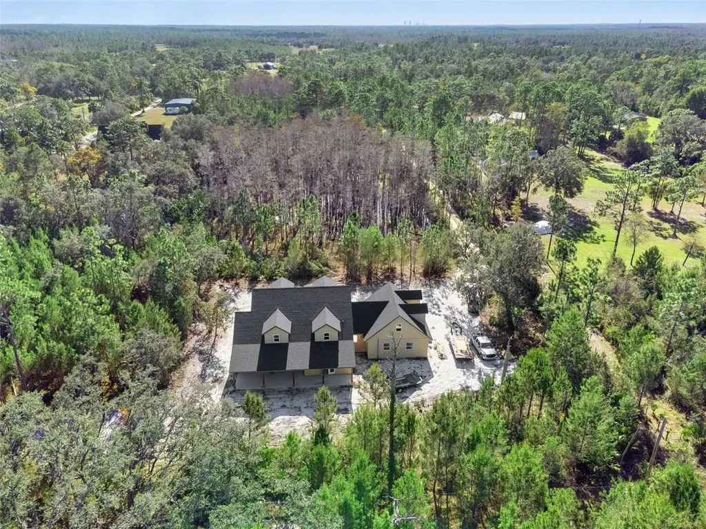 490 Riverwoods Trail Chuluota FL 32766