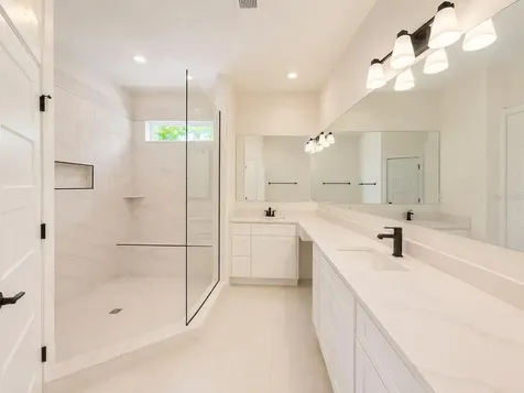 490 Riverwoods Trail Chuluota FL 32766