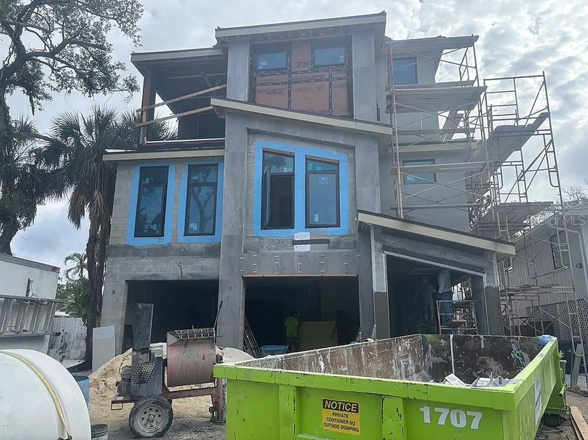 4903 Commonwealth Drive Sarasota FL 34242