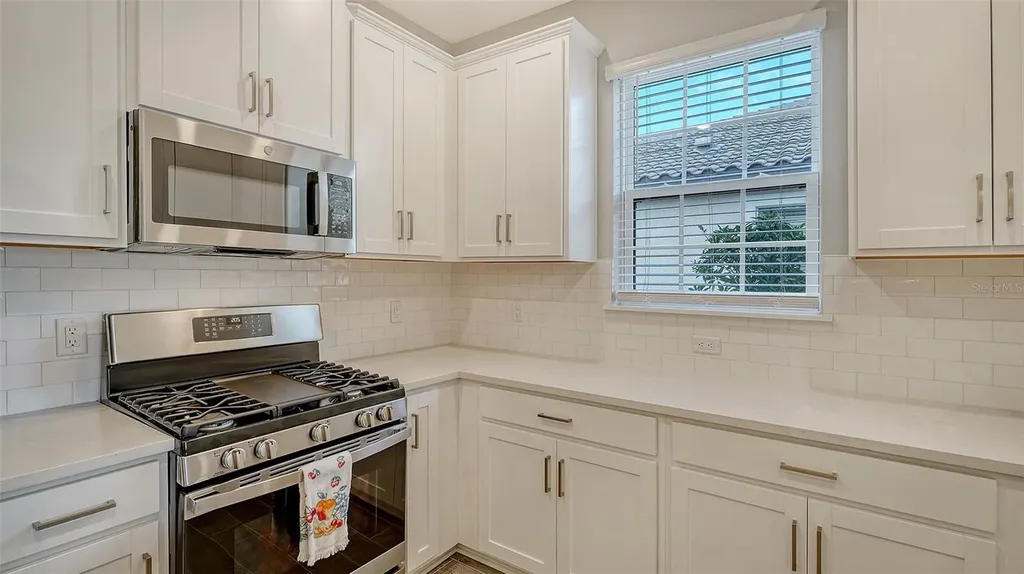 6070 Mesa Glen Bradenton FL 34203