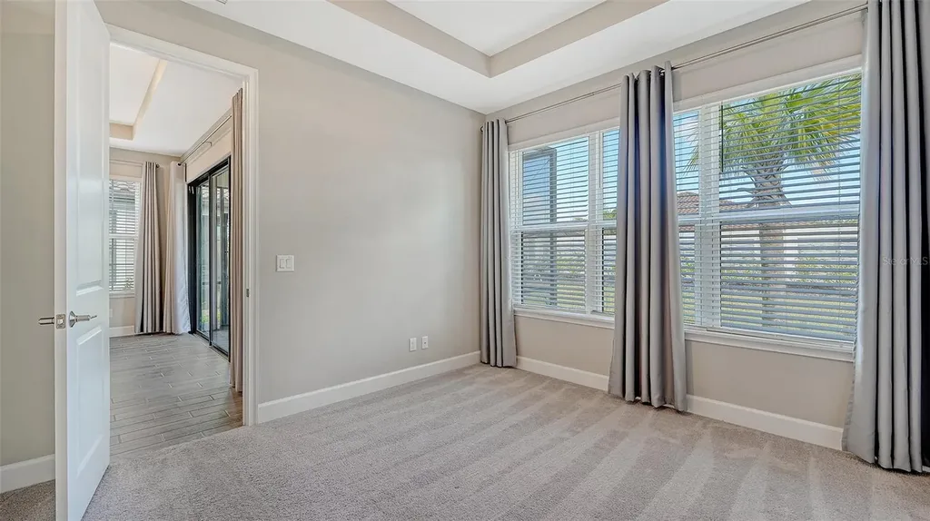 6070 Mesa Glen Bradenton FL 34203