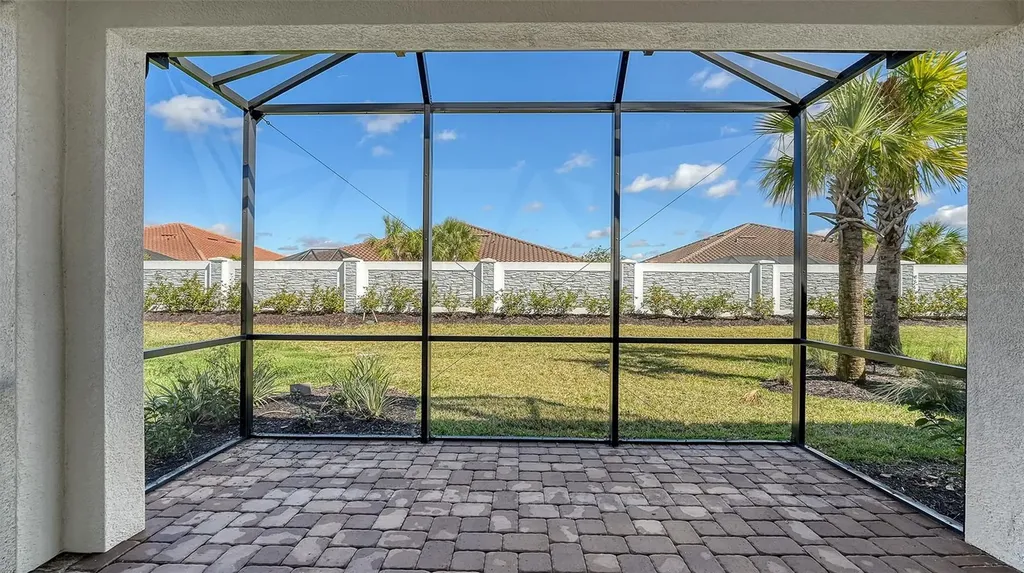6070 Mesa Glen Bradenton FL 34203