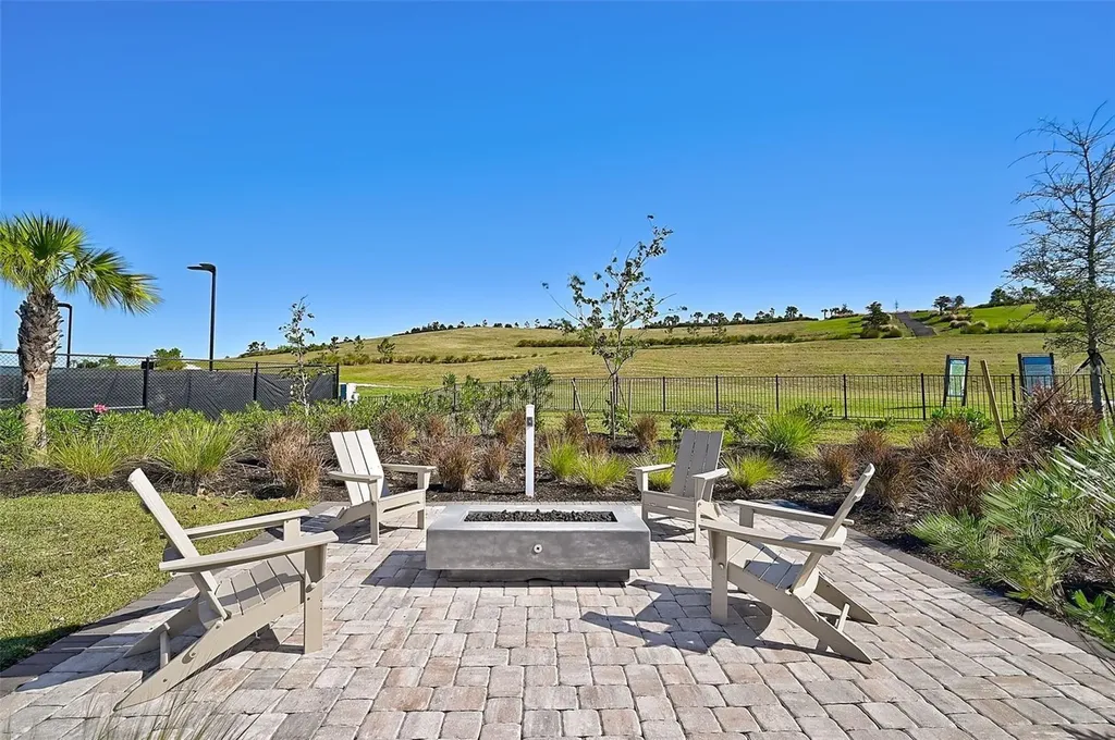 6070 Mesa Glen Bradenton FL 34203