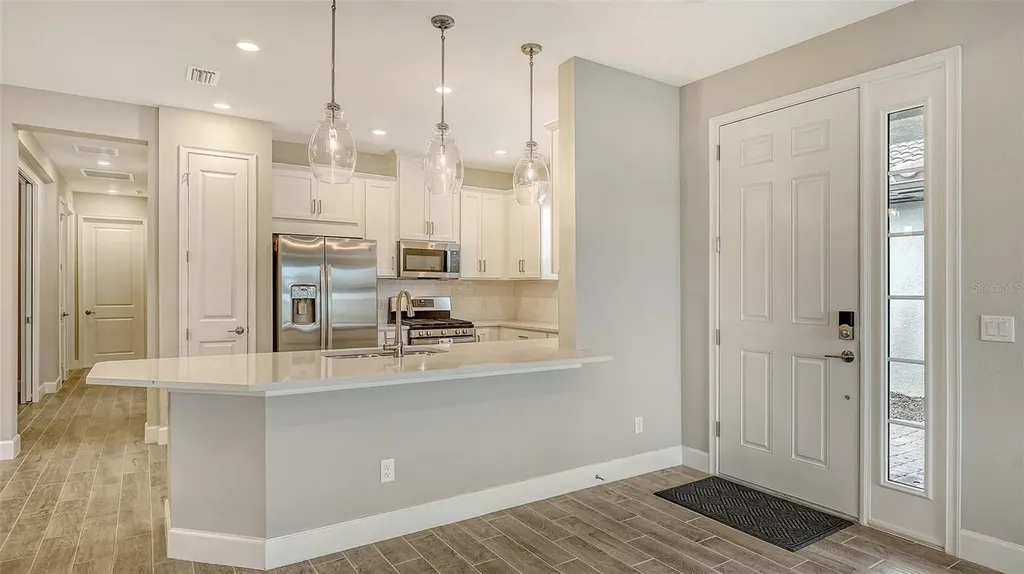 6070 Mesa Glen Bradenton FL 34203