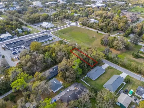 330 E Wisconsin Avenue Deland FL 32724