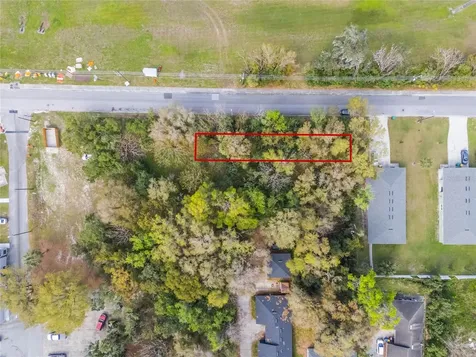 330 E Wisconsin Avenue Deland FL 32724