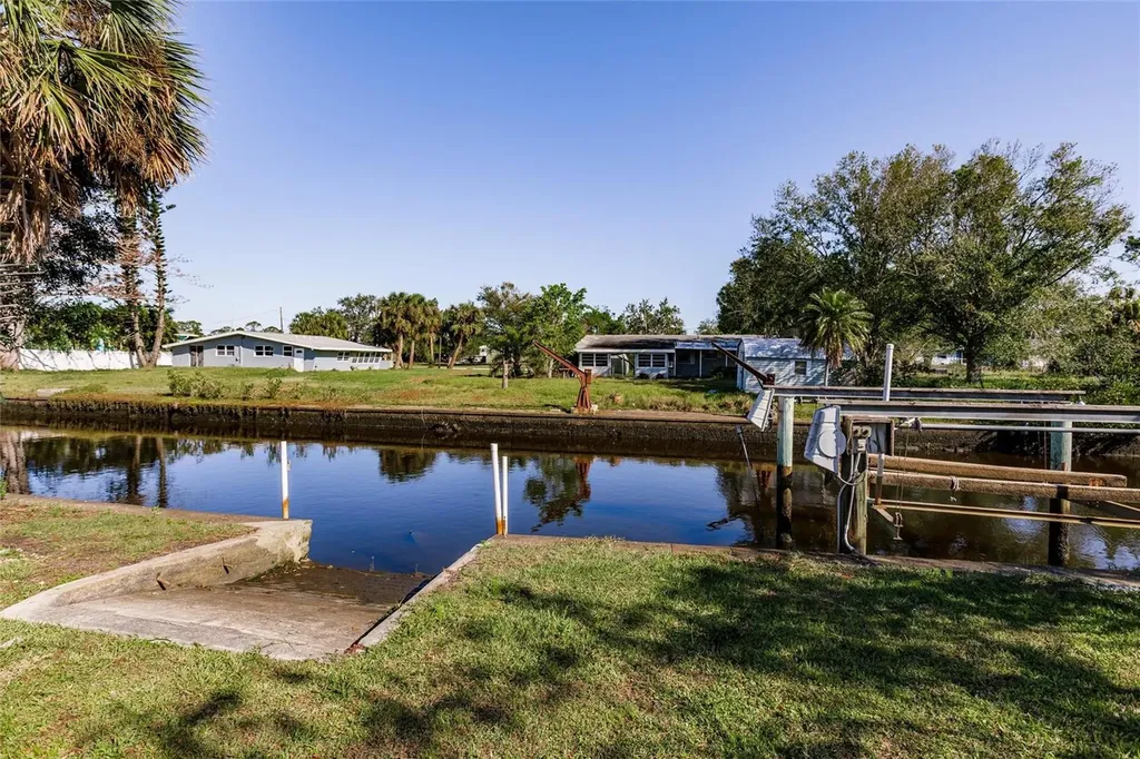 156 Danforth Drive Punta Gorda FL 33980