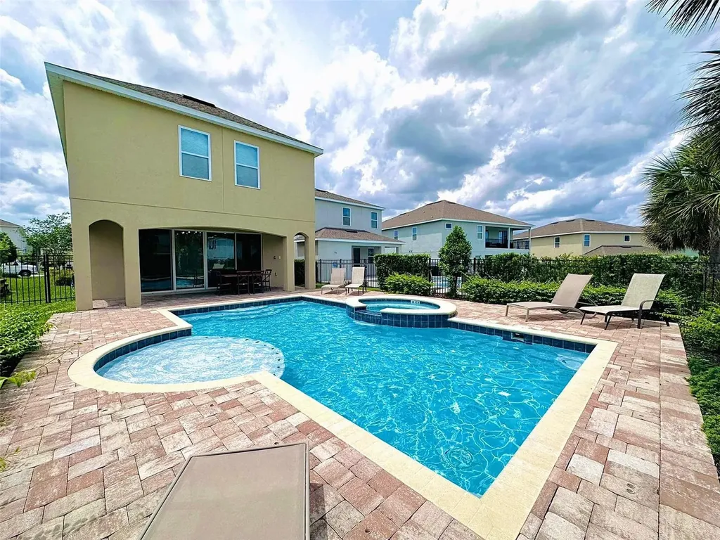 7717 Graben Street Kissimmee FL 34747