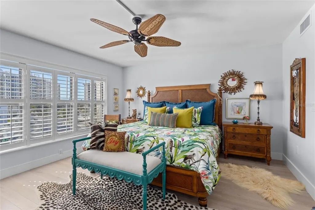 1001 Benjamin Franklin Drive Sarasota FL 34236