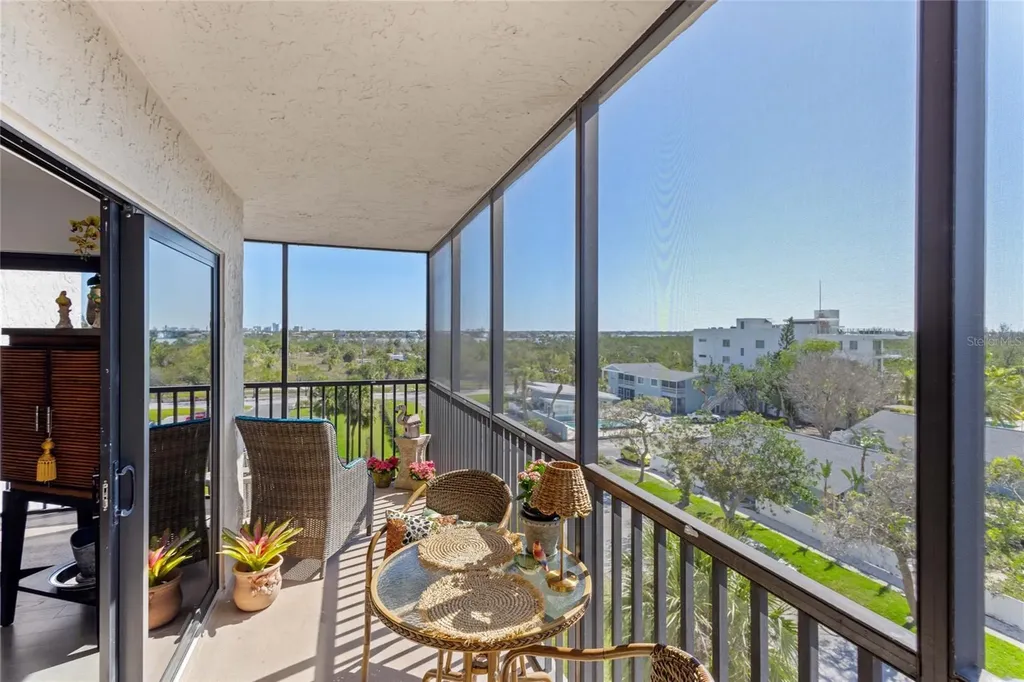 1001 Benjamin Franklin Drive Sarasota FL 34236