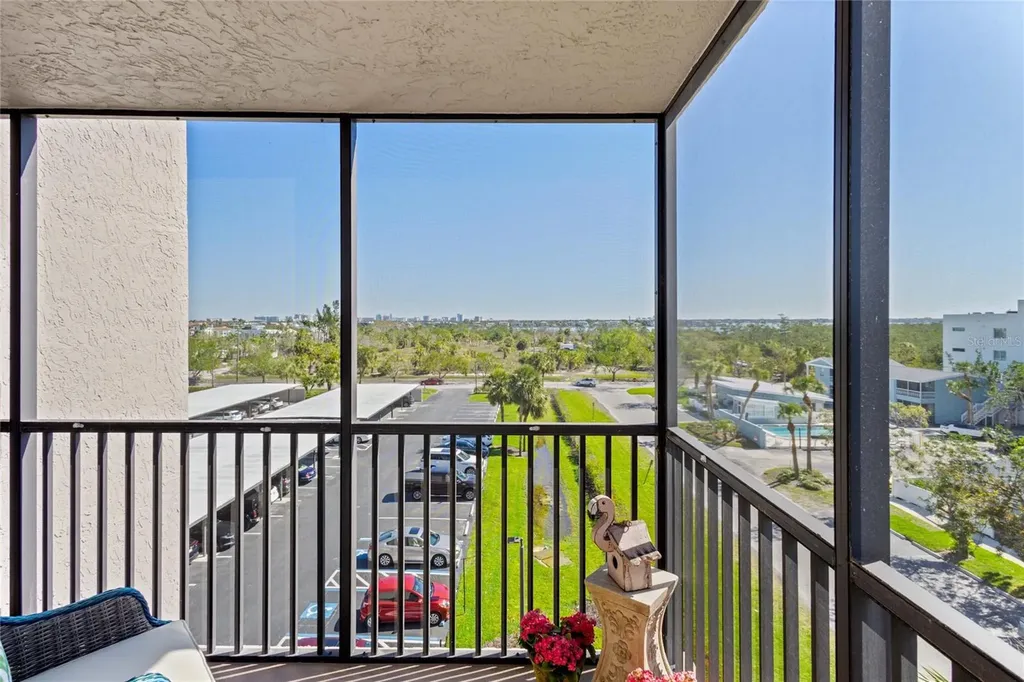 1001 Benjamin Franklin Drive Sarasota FL 34236