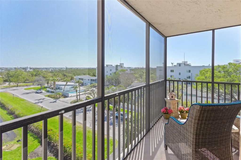 1001 Benjamin Franklin Drive Sarasota FL 34236