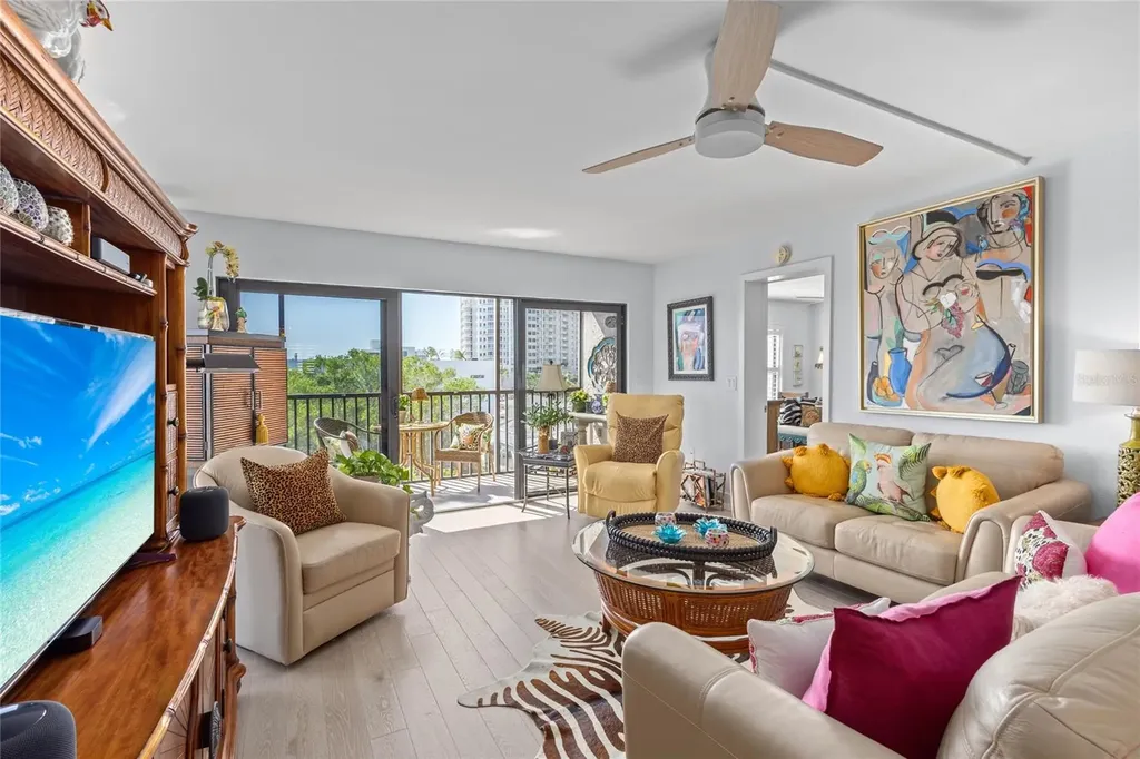 1001 Benjamin Franklin Drive Sarasota FL 34236