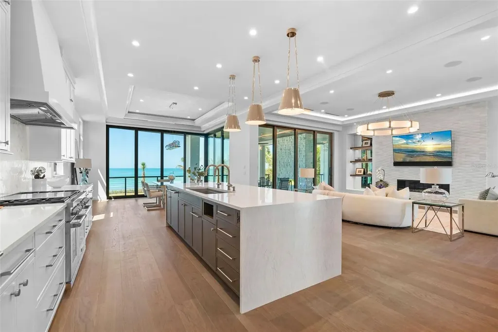 7324 Point Of Rocks Road Sarasota FL 34242