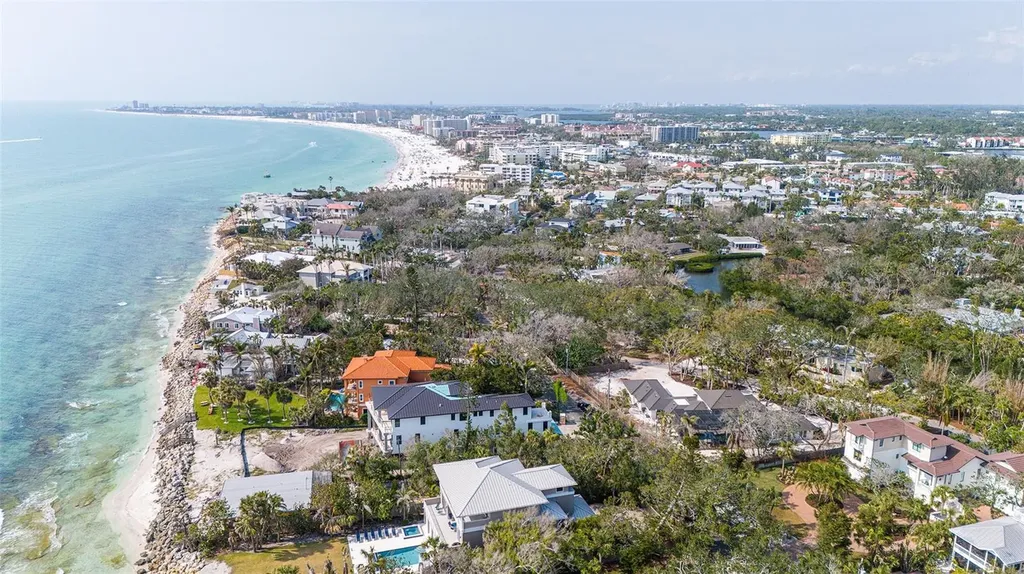 7324 Point Of Rocks Road Sarasota FL 34242