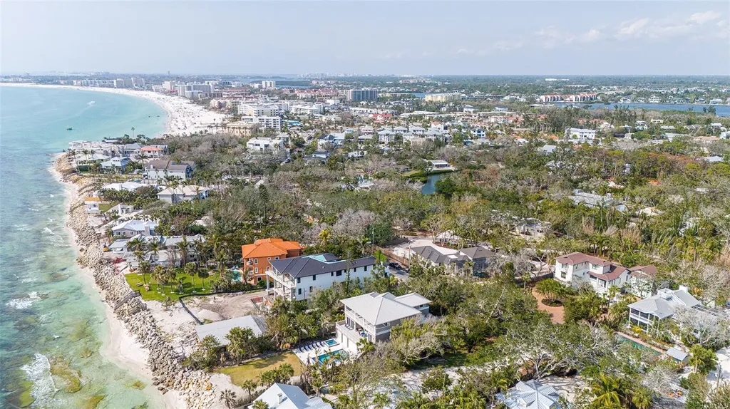 7324 Point Of Rocks Road Sarasota FL 34242