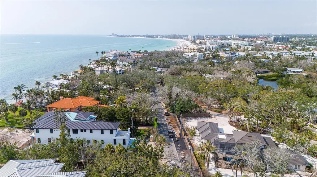 7324 Point Of Rocks Road Sarasota FL 34242