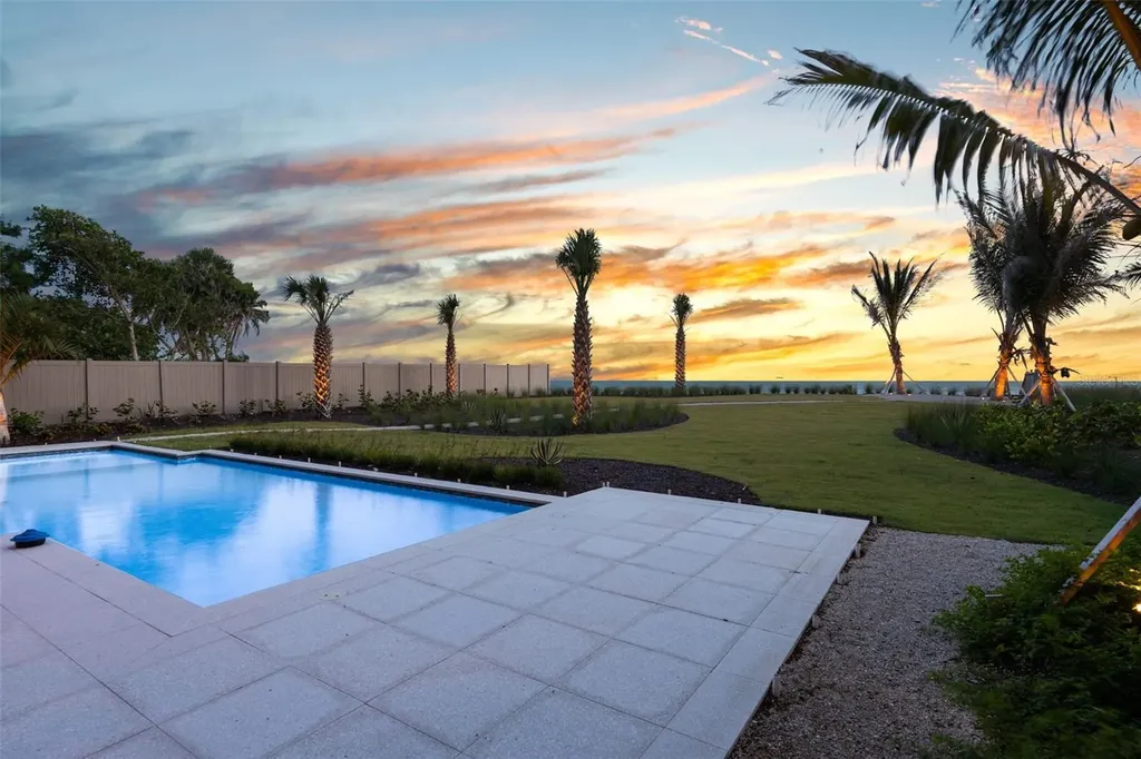 7324 Point Of Rocks Road Sarasota FL 34242