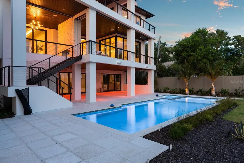 7324 Point Of Rocks Road Sarasota FL 34242