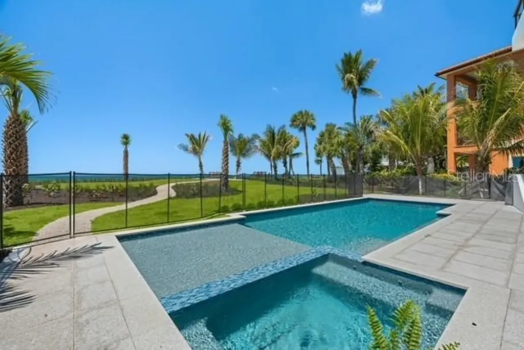7324 Point Of Rocks Road Sarasota FL 34242