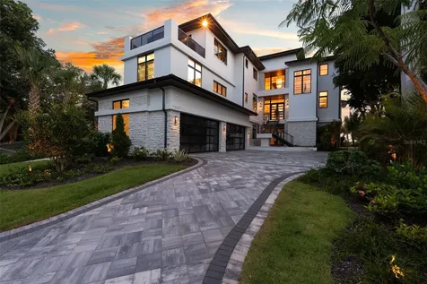 7324 Point Of Rocks Road Sarasota FL 34242