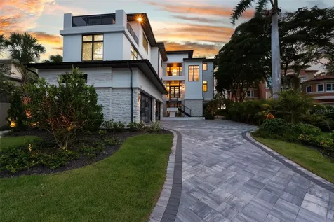 7324 Point Of Rocks Road Sarasota FL 34242