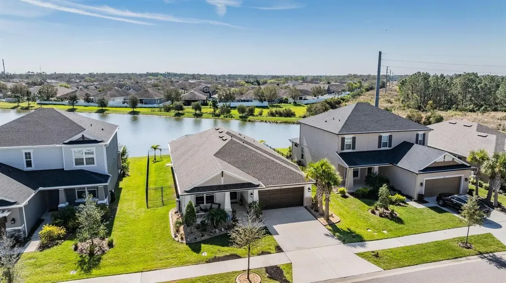 33899 Astoria Circle Wesley Chapel FL 33545