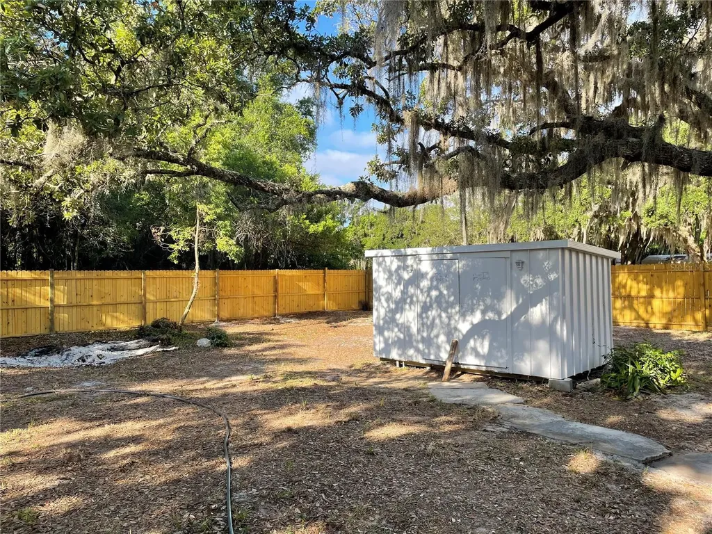1700 Hollywood Avenue Eustis FL 32726