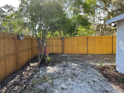 1700 Hollywood Avenue Eustis FL 32726