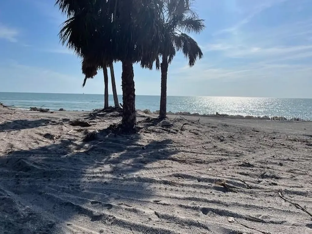 806 N Manasota Key Road Englewood FL 34223