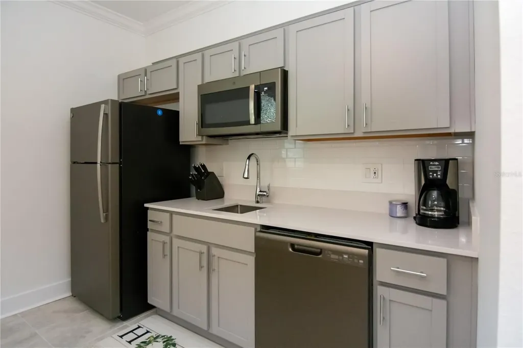 2006 Myrtle Pine Street Kissimmee FL 34746