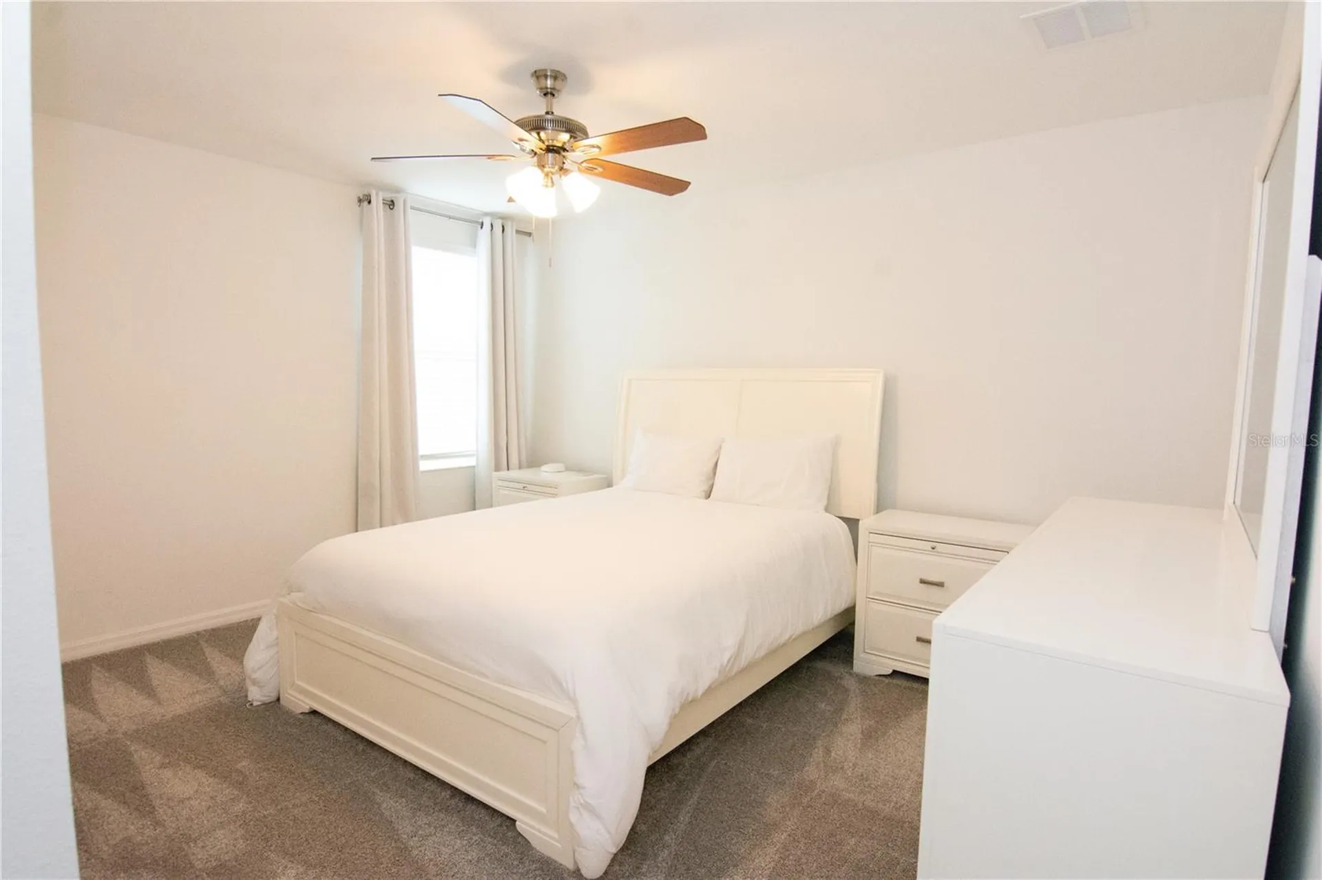 2006 Myrtle Pine Street Kissimmee FL 34746