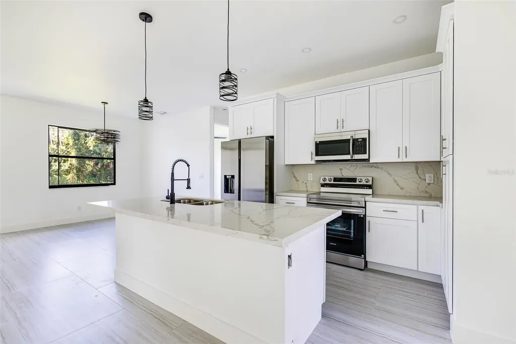 17196 Glenview Avenue Port Charlotte FL 33954