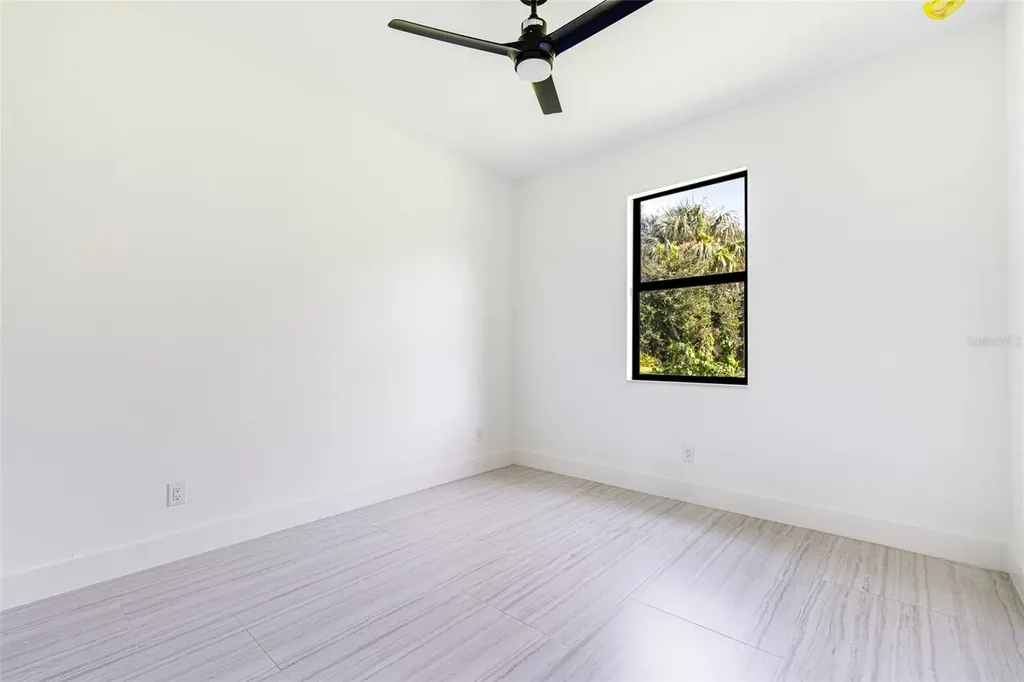 17196 Glenview Avenue Port Charlotte FL 33954