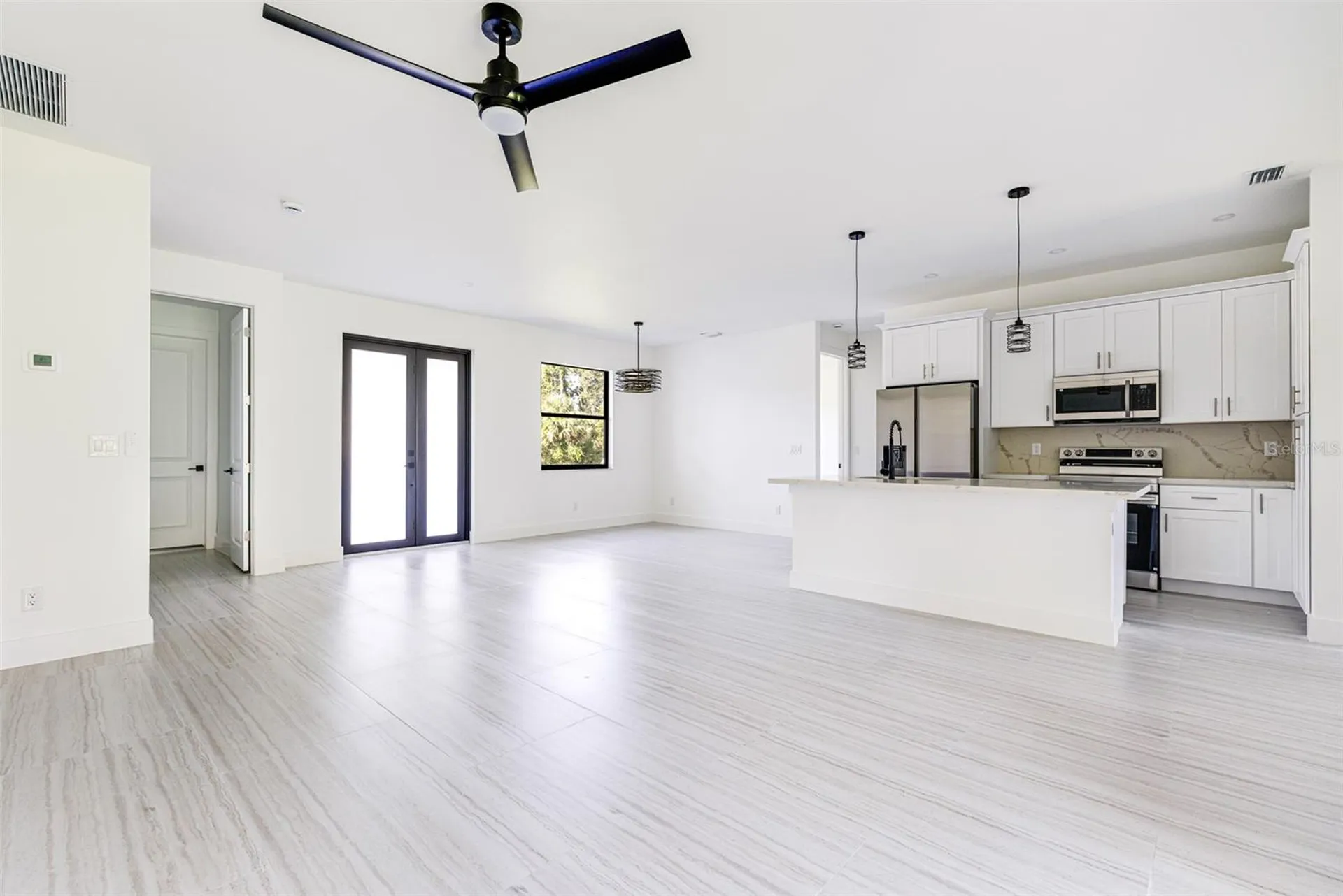 17196 Glenview Avenue Port Charlotte FL 33954